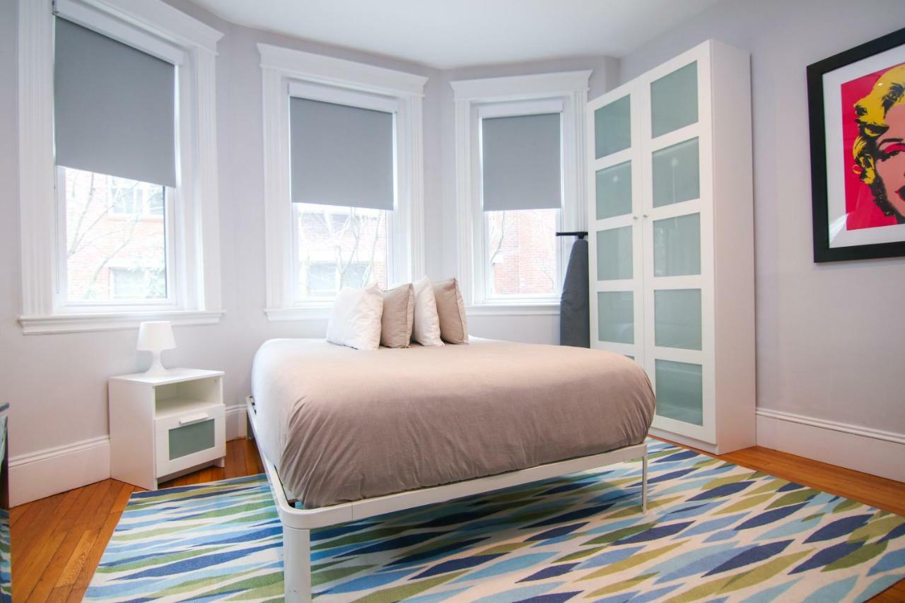 A Stylish Stay W/ A Queen Bed, Heated Floors.. #24 브루클라인 외부 사진